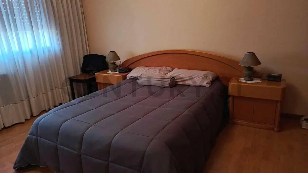 CASA EN VENTA 4 AMB EN CASEROS 4