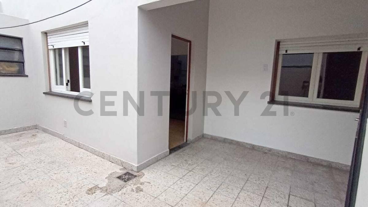 Foto de ALQUILER PH 2 AMBIENTES CON PATIO, imagen 5