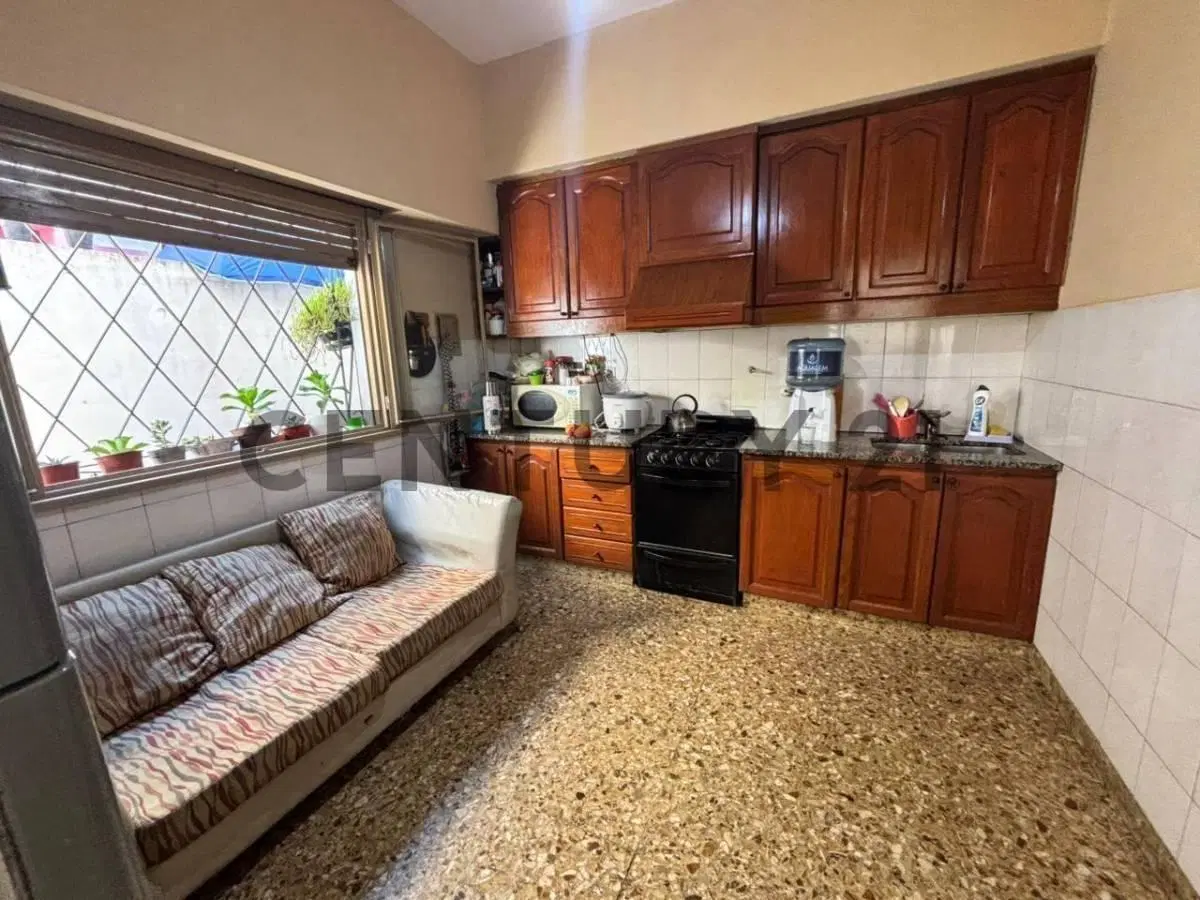 PH 3 ambientes con cochera, terraza y gran quincho en Villa Maipú AL FRENTE 4