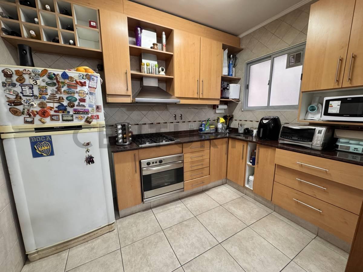 Foto de Venta PH 4 Ambientes con dependencia- Quincho, Terraza y Parrilla. Sin, imagen 5