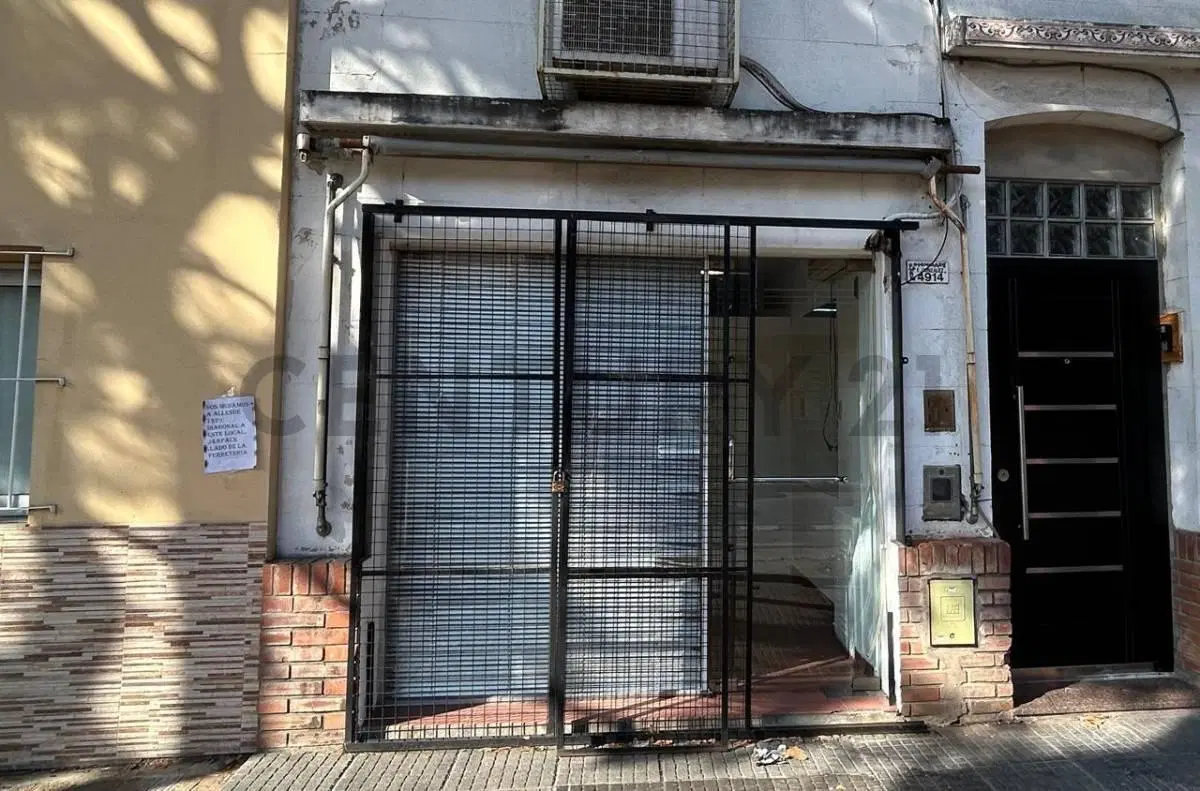 LOCAL EN ALQUILER. SIN EXPENSAS. EN EL MEJOR PUNTO COMERCIAL DE MONTE CASTRO 2