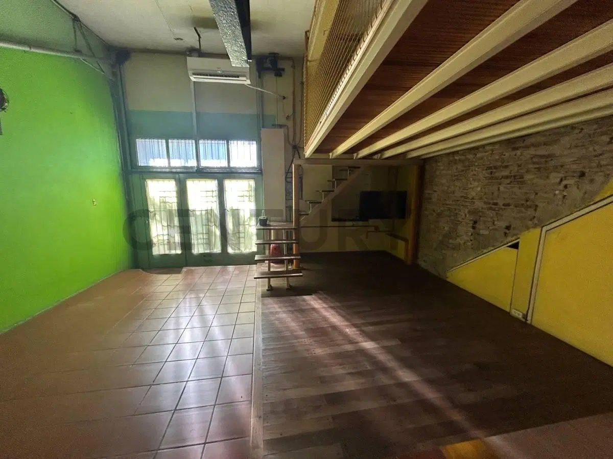 VENTA LOCAL MONTE CASTRO 3