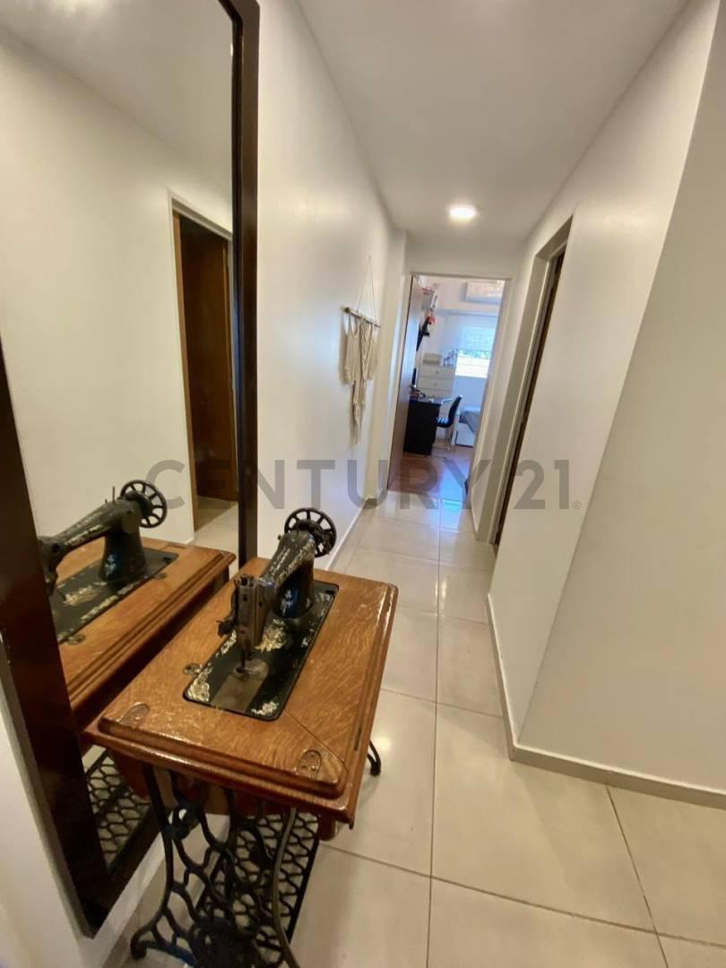 Foto de VENTA DEPARTAMENTO TRES AMBIENTES VILLA LURO, imagen 5