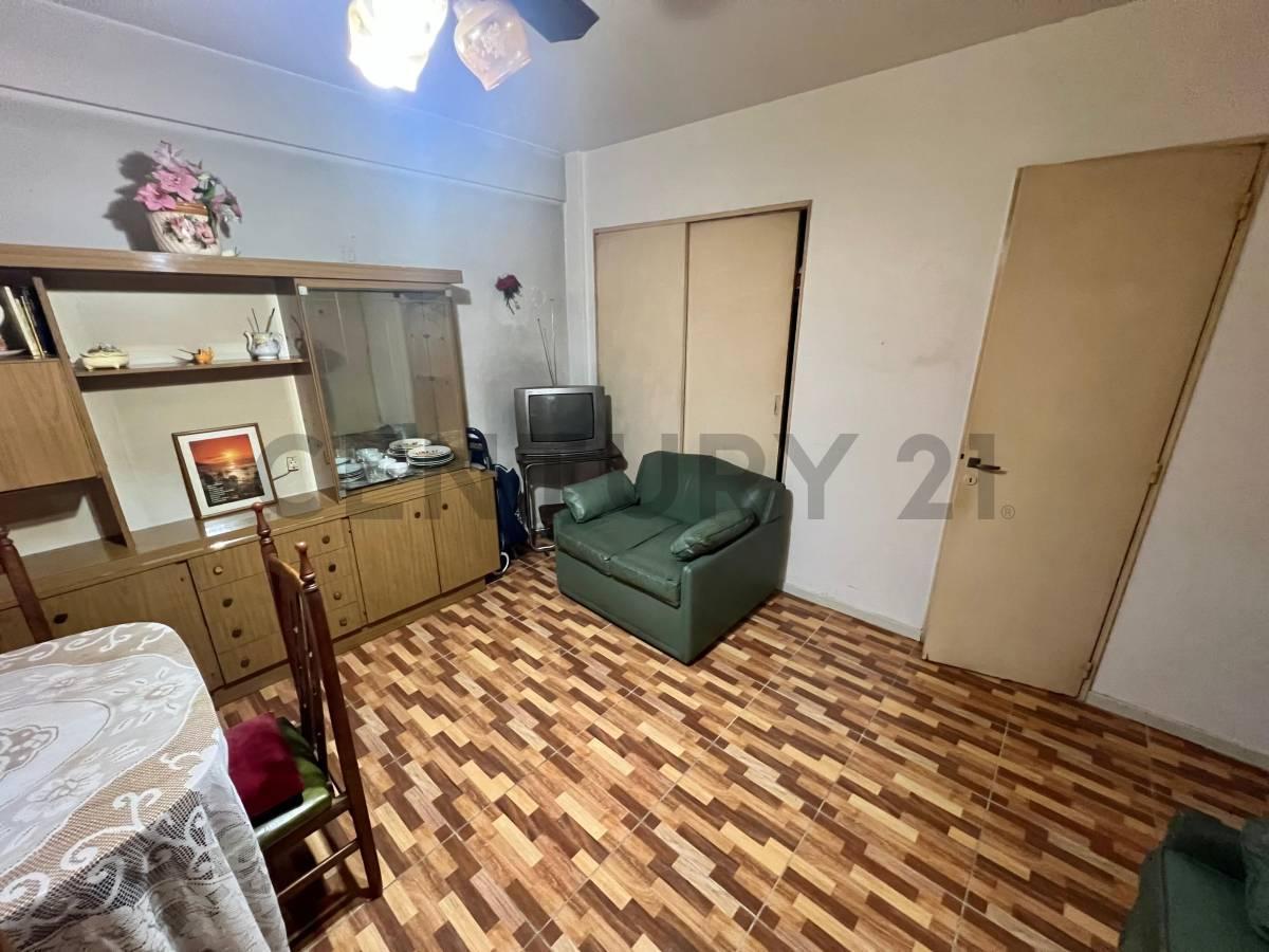 Foto de DEPARTAMENTO VENTA 1 AMBIENTE VILLA ORTUZAR, imagen 4
