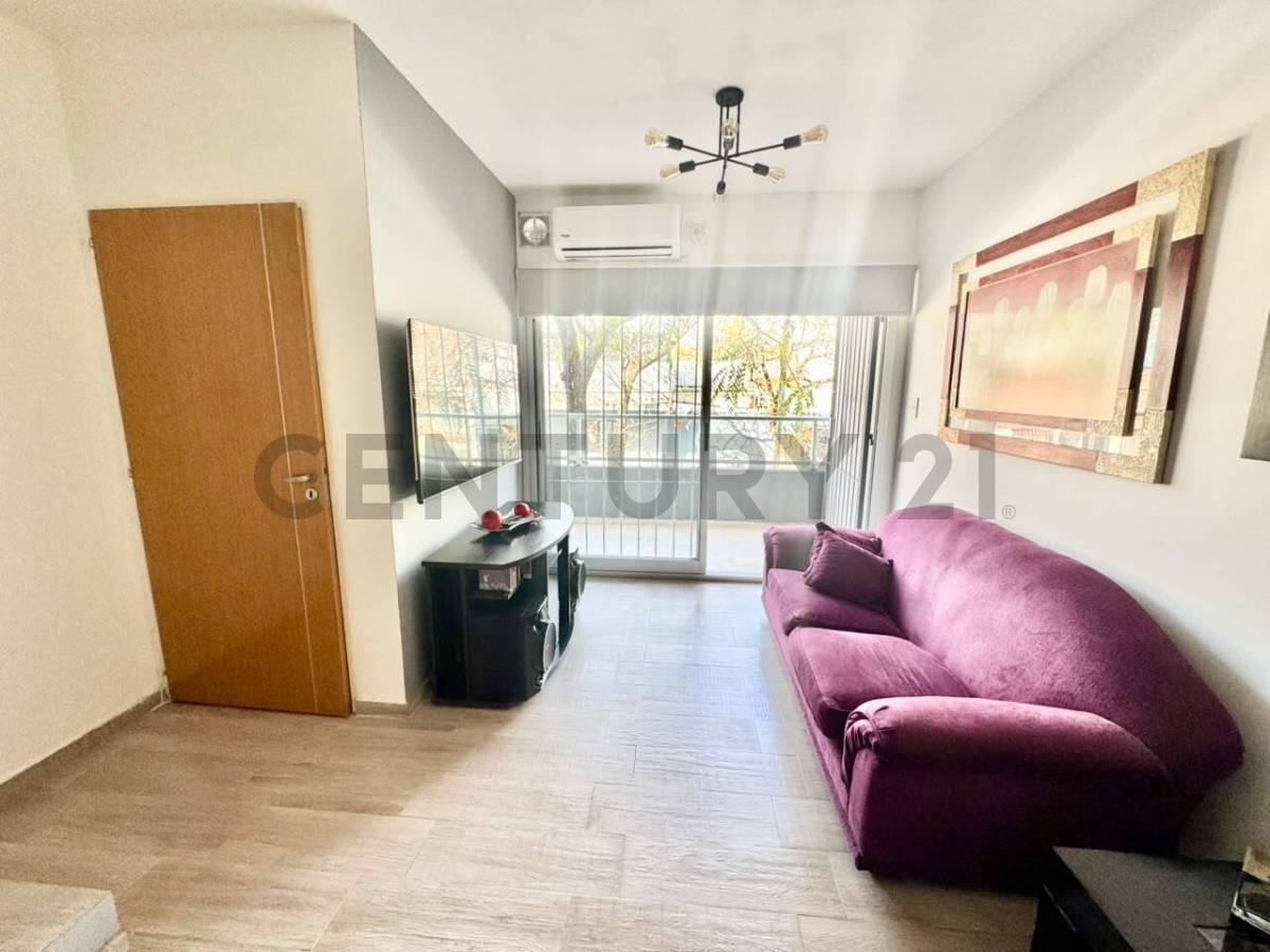 Foto de VENTA PH 2 AMBIENTES TIPO DÚPLEX EN VILLA PUEYRREDÓN, imagen 1
