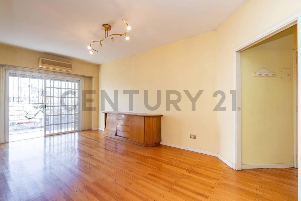 Foto de Venta Departamento 3 Ambientes con Balcón | Liniers – Límite Villa Luro, imagen 3