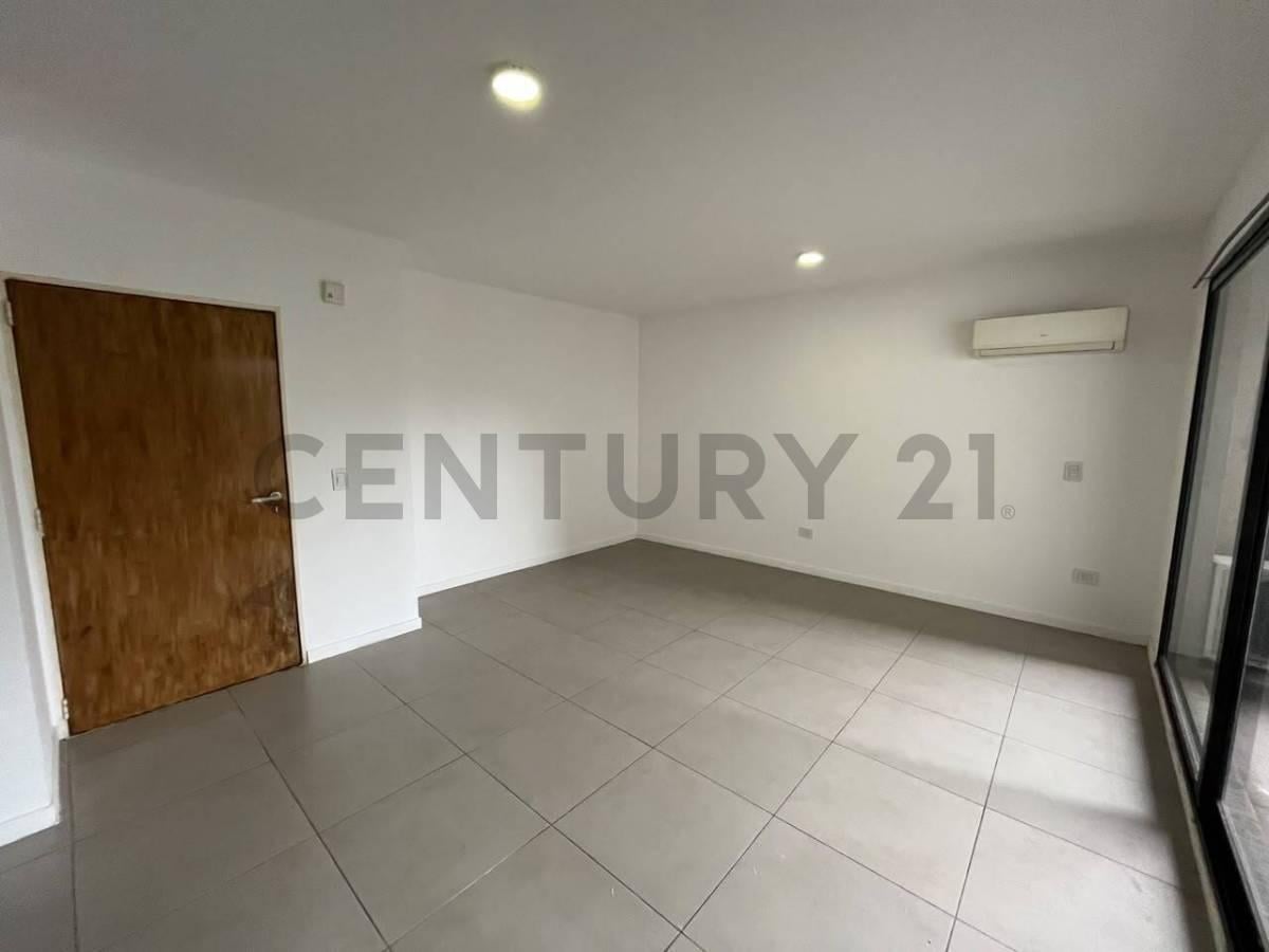 Foto de ALQUILER MONOAMBIENTE CON BALCON - VILLA DEL PARQUE, imagen 2
