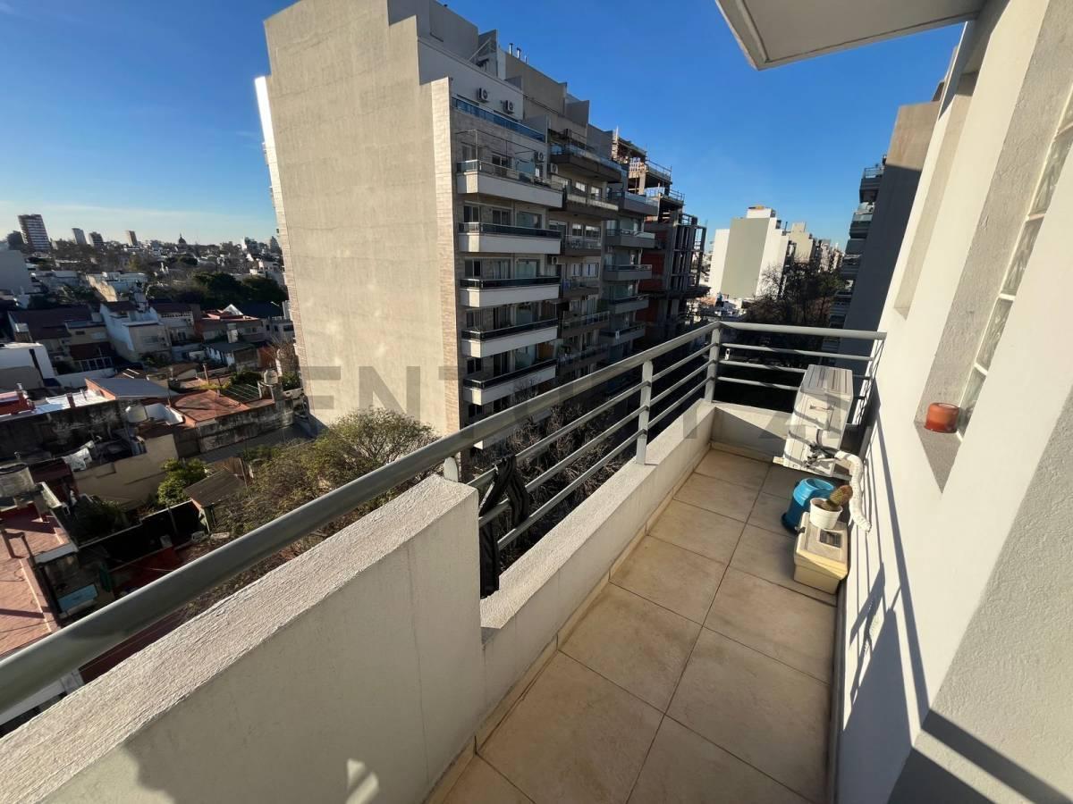 Foto de VENTA DEPARTAMENTO MONOAMBIENTE LUMINOSO CON BALCON Y ESPACIO LAVARROPA, imagen 3