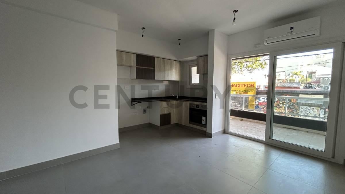 Foto de SEMIPISO 3 AMBIENTES A ESTRENAR CON COCHERA | SUITE + DOS VESTIDORES |, imagen 3