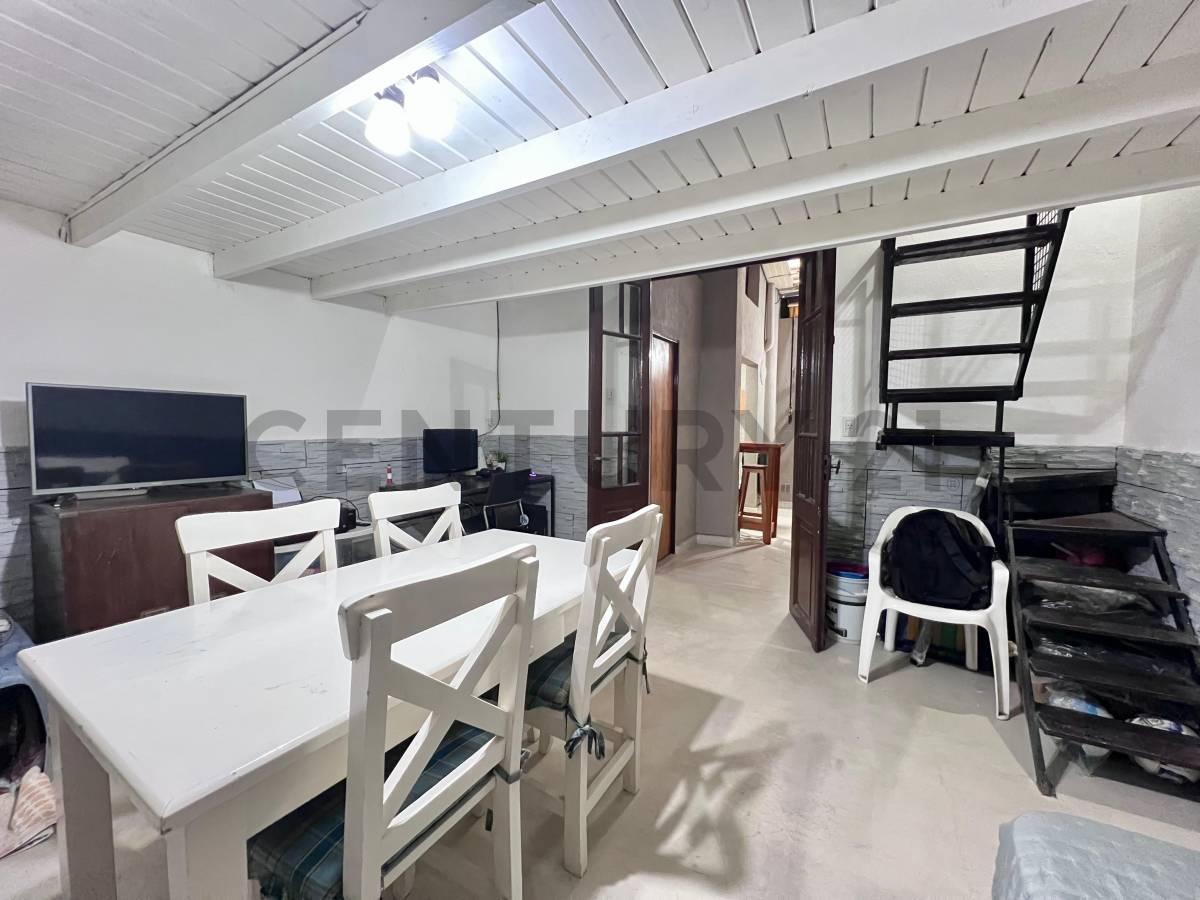 Foto de Venta PH 2 Ambientes Monte Castro, imagen 2