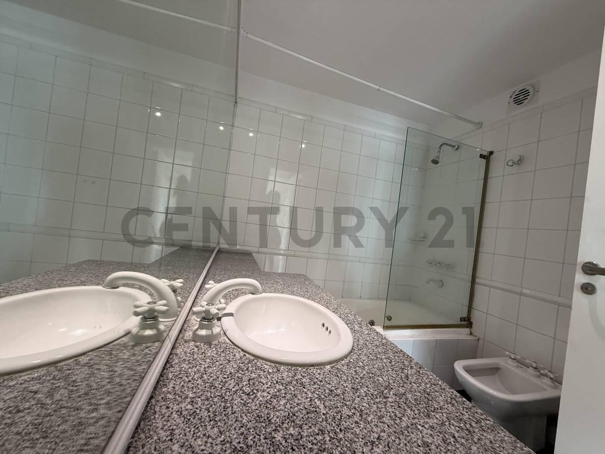 Foto de Alquiler departamento 3 ambientes con cochera y amenities en Palermo, imagen 5