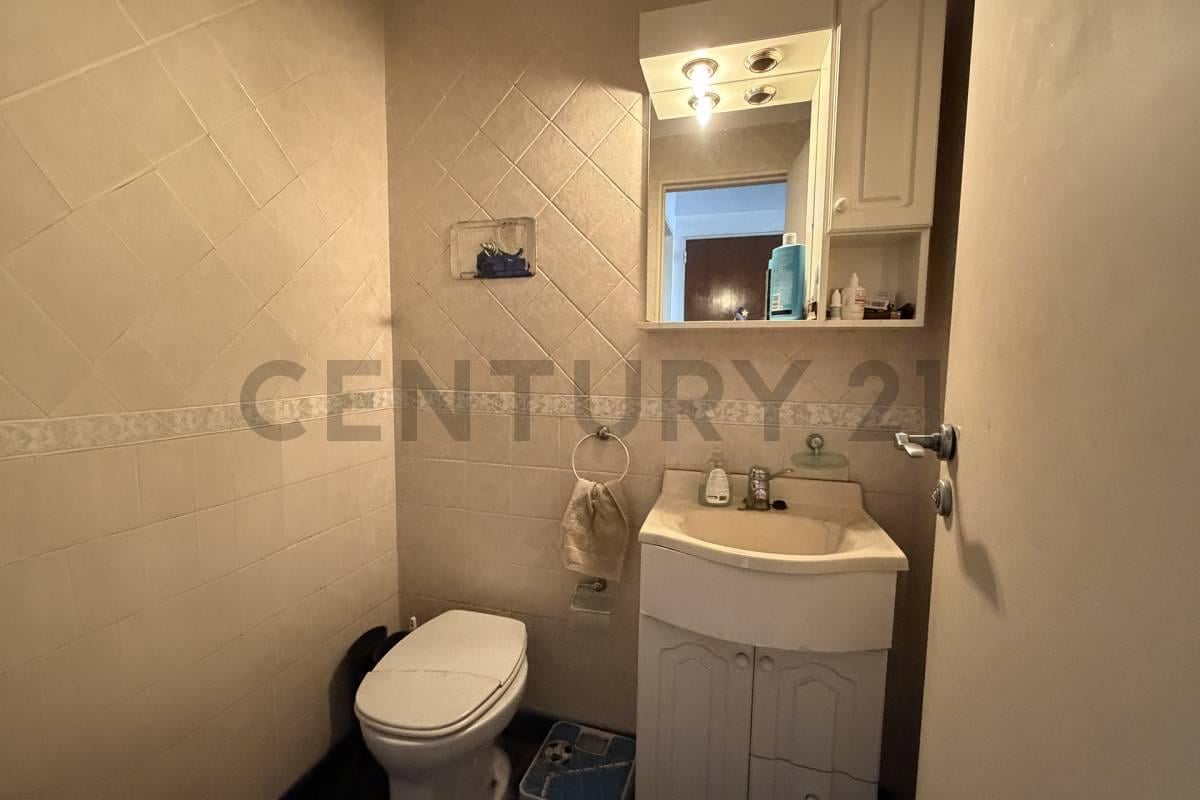 Foto de VENTA DEPARTAMENTO FLORESTA 3 AMBIENTES, imagen 2