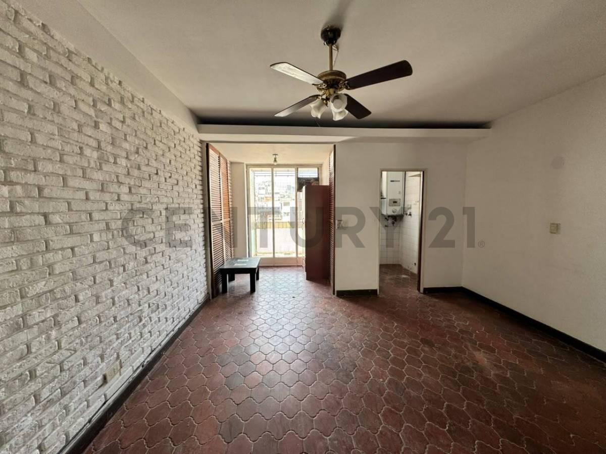 Foto de Alquiler Departamento 2 ambientes con balcón al frente – Recoleta, imagen 2