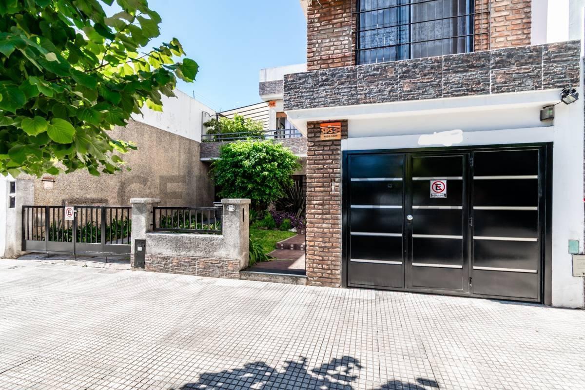 Foto de VENTA PH 4 AMBIENTES - COCHERA - TERRAZA - QUINCHO - DEVOTO, imagen 5
