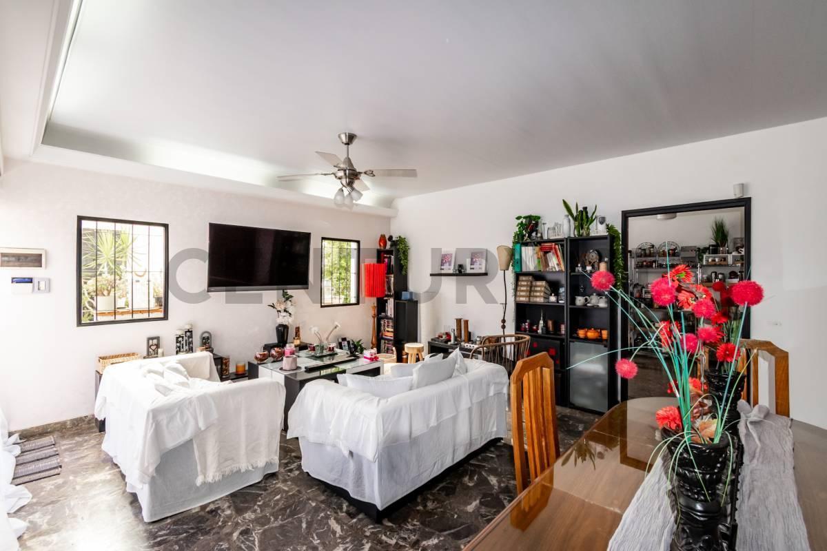 Foto de VENTA PH 4 AMBIENTES - COCHERA - TERRAZA - QUINCHO - DEVOTO, imagen 2