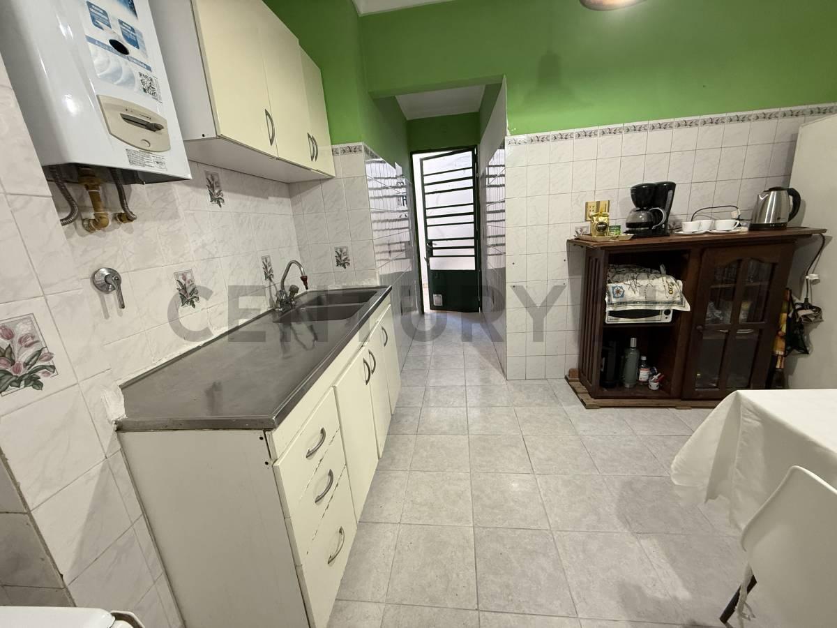 Foto de Venta PH 3 ambientes con GRAN TERRAZA, imagen 1