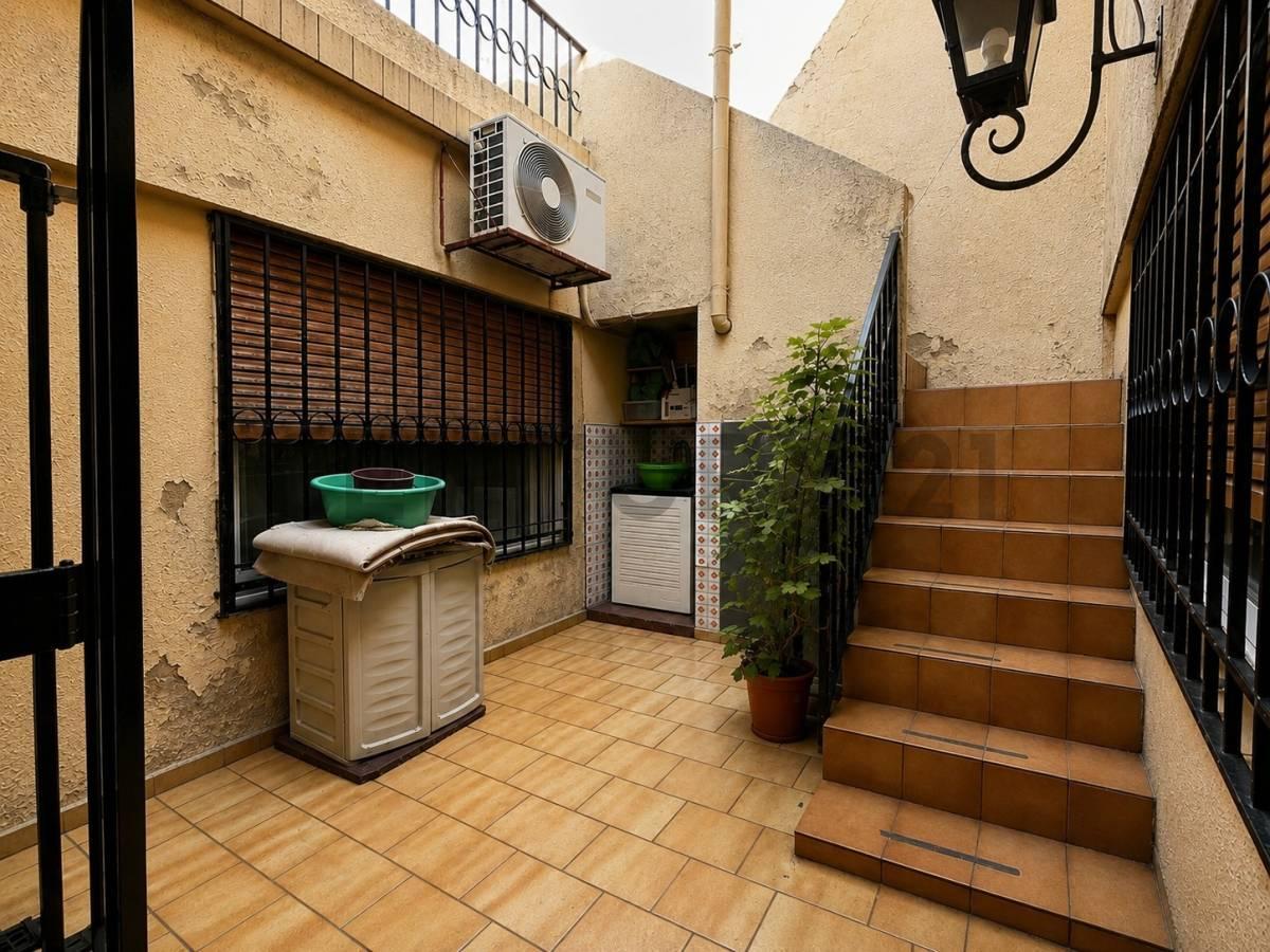 Foto de CASA 4 AMB EN VENTA. SANTA RITA, imagen 3