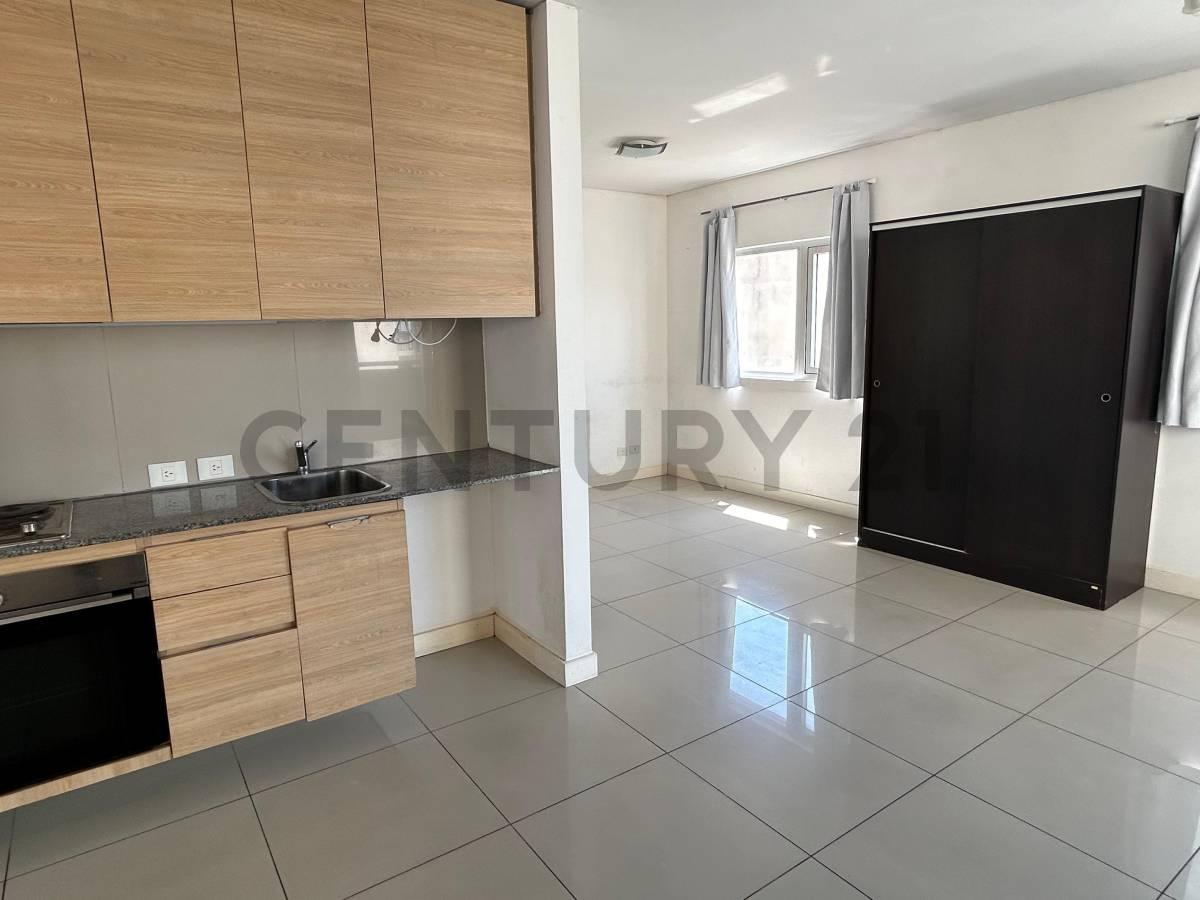 Foto de VENTA DEPARTAMENTO 3 AMBIENTES EN MONSERRAT, imagen 5