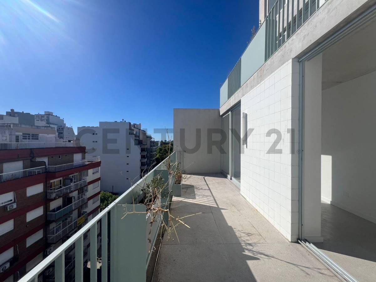 Foto de VENTA – DEPARTAMENTO 2 AMBIENTES TIPO LOFT CON BALCÓN ATERRAZADO – A, imagen 2