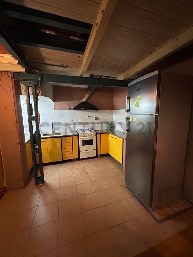 Foto de VENTA LOCAL MONTE CASTRO, imagen 3