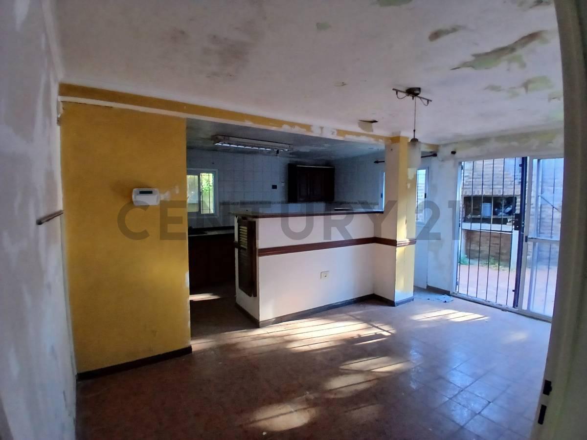 Foto de CASA 3 AMBIENTES A REFACCIONAR MORENO, imagen 5