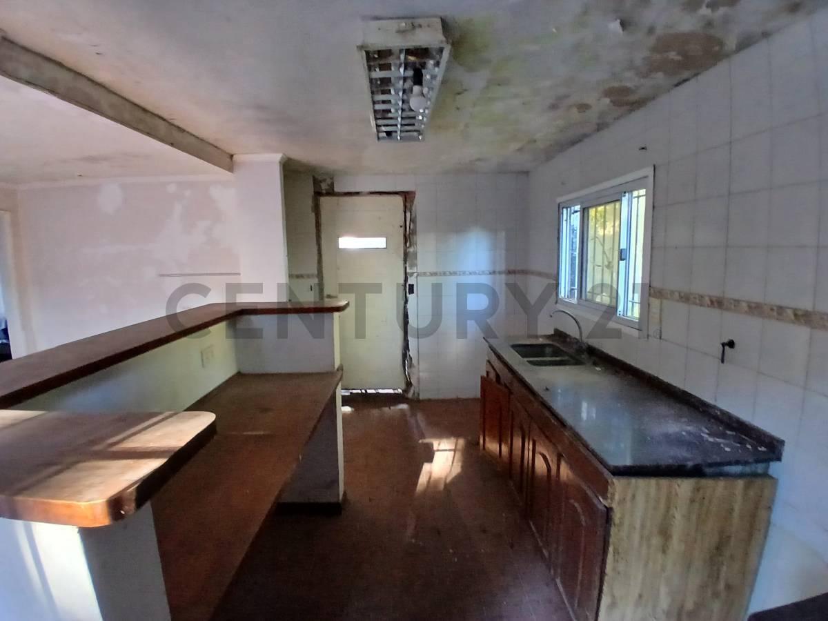 Foto de CASA 3 AMBIENTES A REFACCIONAR MORENO, imagen 3