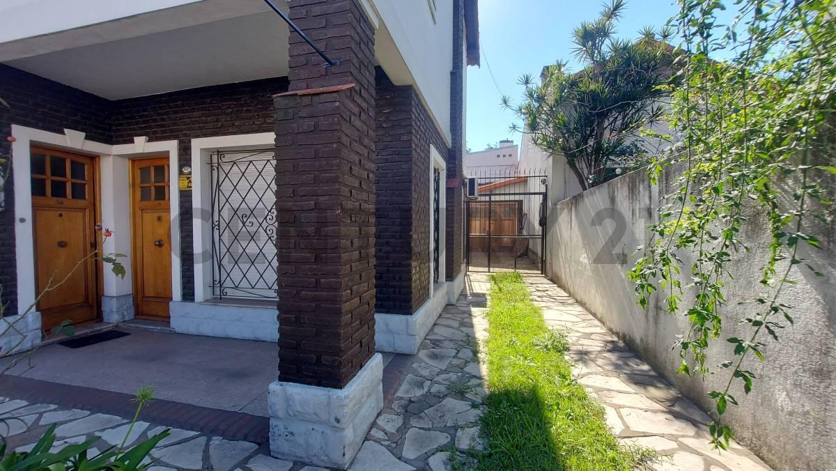 Foto de VENTA CASA EN VICENTE LOPEZ, imagen 1
