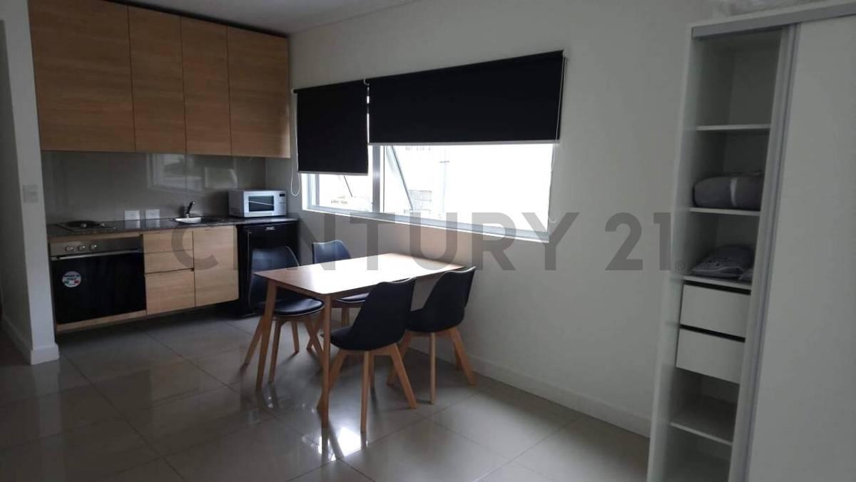 Foto de VENTA DEPARTAMENTO MONOAMBIENTE EN MONSERRAT, imagen 3