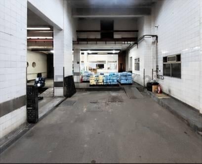 Foto de VENTA IMPORTANTE INMUEBLE INDUSTRIAL / EX FRIGORÍFICO EN RAMOS MEJÍA, imagen 4