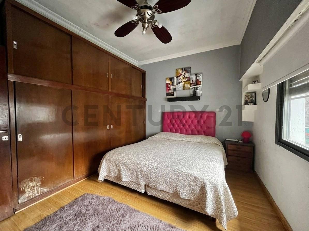 Foto de VENTA PH CON COCHERA PATIO Y TERRAZA EN AVELLANEDA, imagen 3