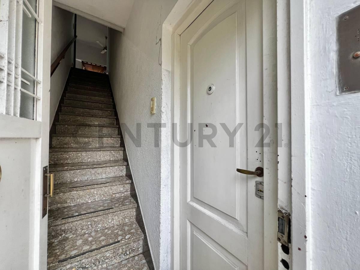 Foto de VENTA PH CON COCHERA PATIO Y TERRAZA EN AVELLANEDA, imagen 4