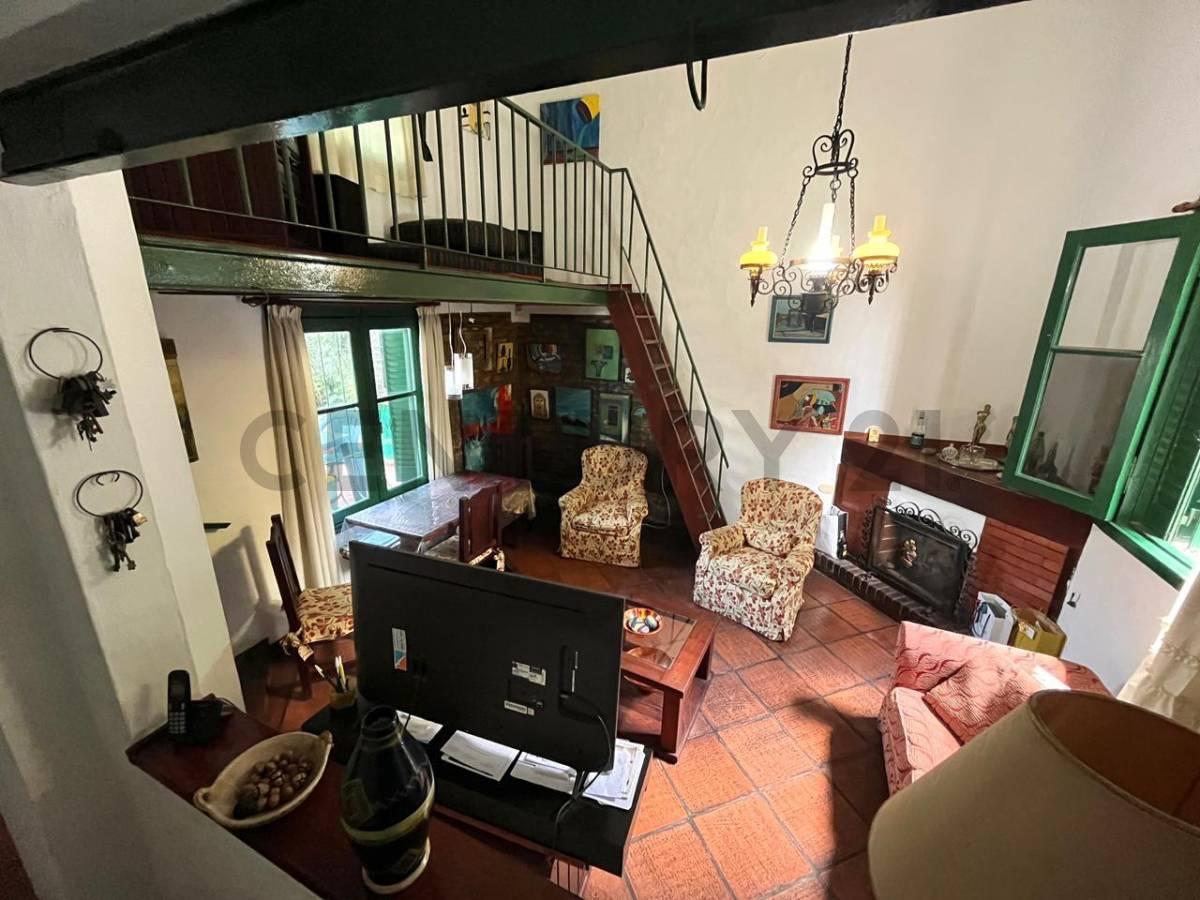 Foto de VENTA PH DUPLEX 3 AMBIENTES EN SAENZ PEÑA CON COCHERA, imagen 3