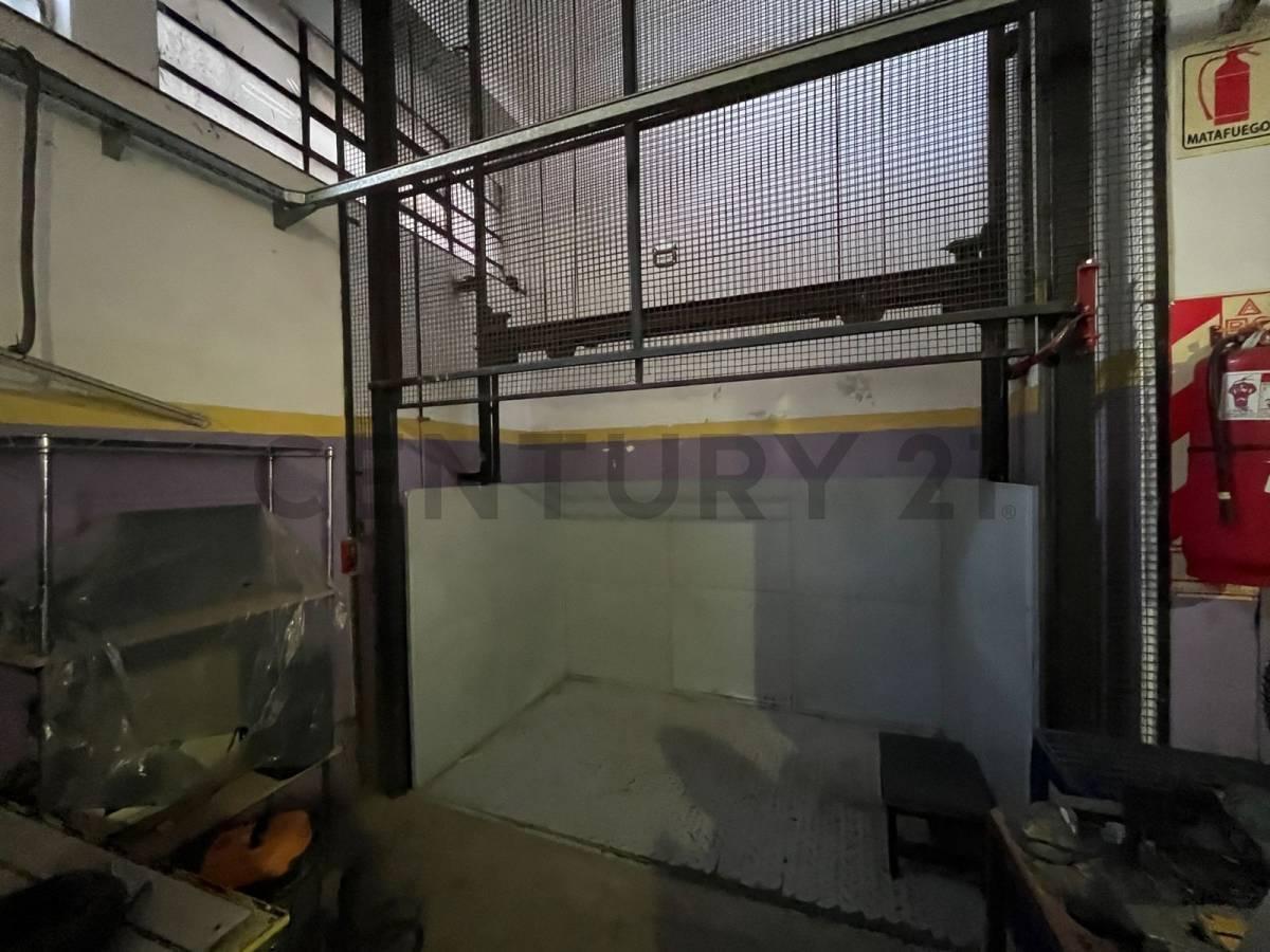 Foto de VENTA GALPON EN VILLA LYNCH, imagen 4