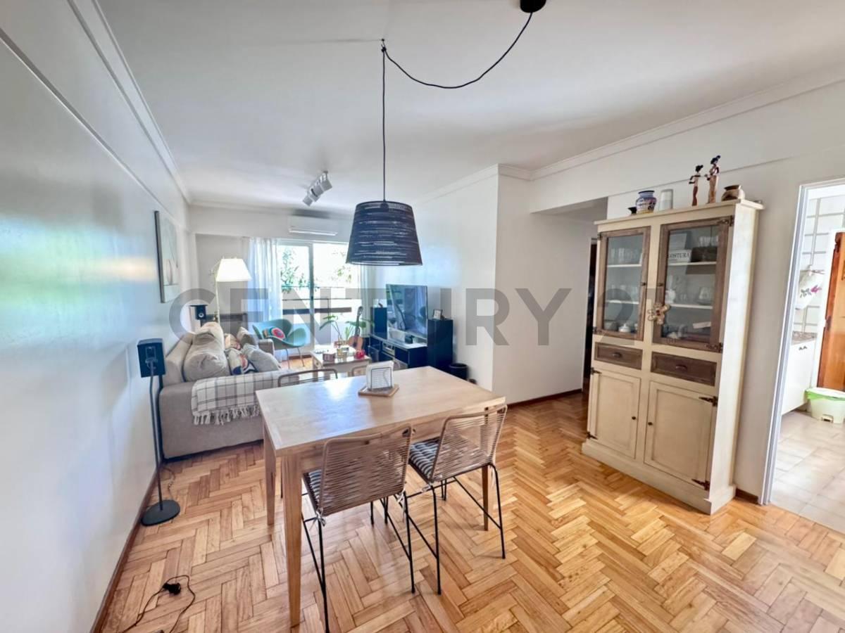 Foto de VENTA Semipiso 3 ambientes con cochera cubierta - Vicente López, imagen 2