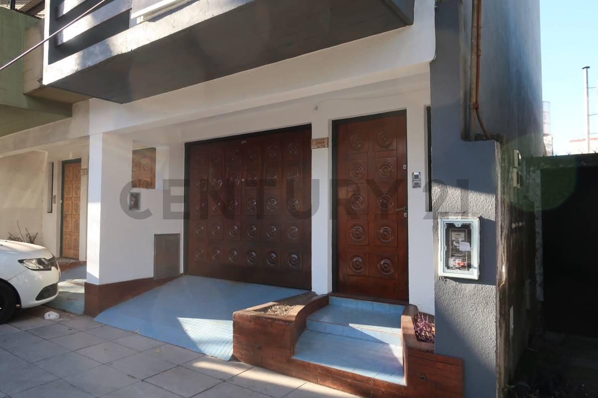 Foto de VENTA PH 3 AMB TIPO TRIPLEX EN VILLA BALLESTER, imagen 2
