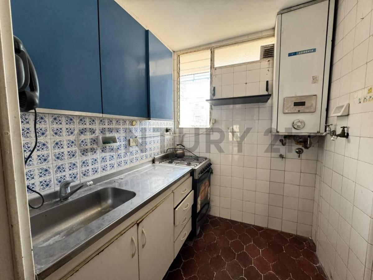 Foto de Alquiler Departamento 2 ambientes con balcón al frente – Recoleta, imagen 2