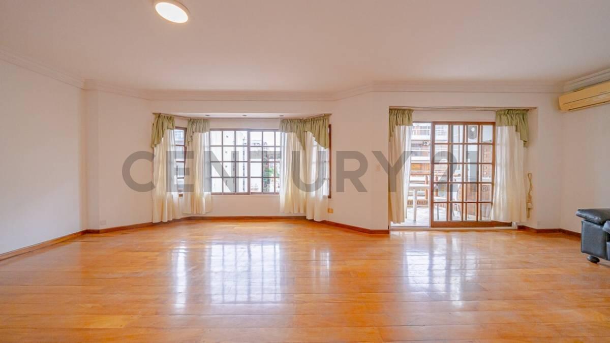 Foto de EXCELENTE PISO ENTERO EN VENTA EN VILLA DEL PARQUE, imagen 1