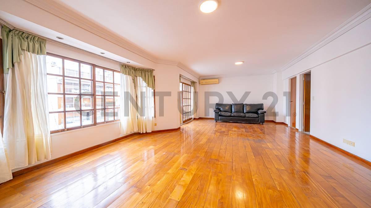 Foto de EXCELENTE PISO ENTERO EN VENTA EN VILLA DEL PARQUE, imagen 5