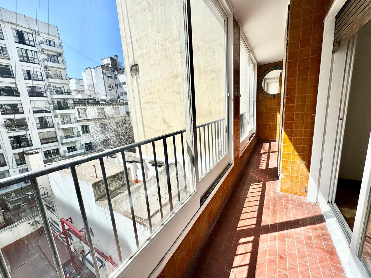 Foto de Venta departamento 3 ambientes con balcón - Recoleta, imagen 4