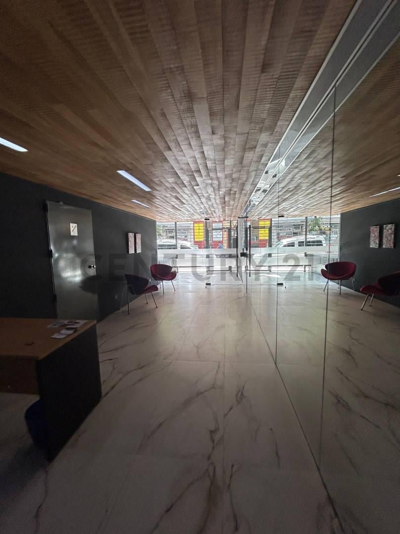 Foto de VENTA OFICINA EN MONSERRAT, imagen 2