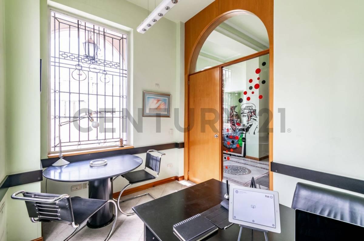 Foto de VENTA OFICINAS Villa del Parque, imagen 3