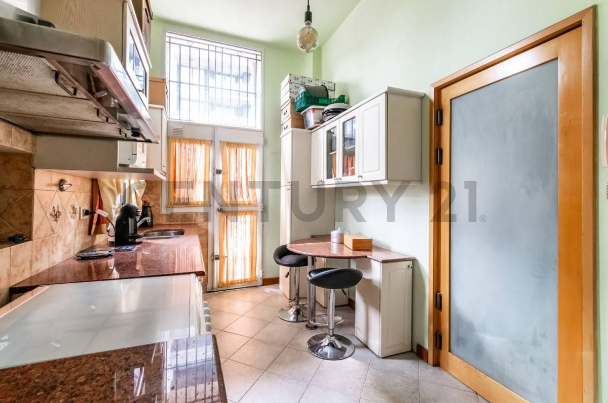 Foto de VENTA OFICINAS Villa del Parque, imagen 5