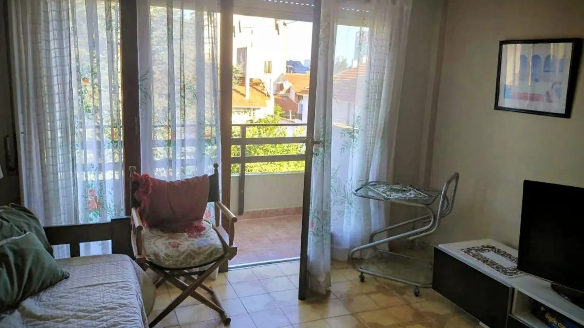 Venta Departamento 2 ambientes con balcón al contrafrente de 35 m² – Zona Punta Mogotes 2
