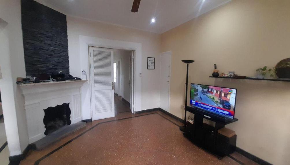 Foto de VENTA. Chalet 3 amb de 110 m2. Cochera cubierta y Jardín. Zona San, imagen 3