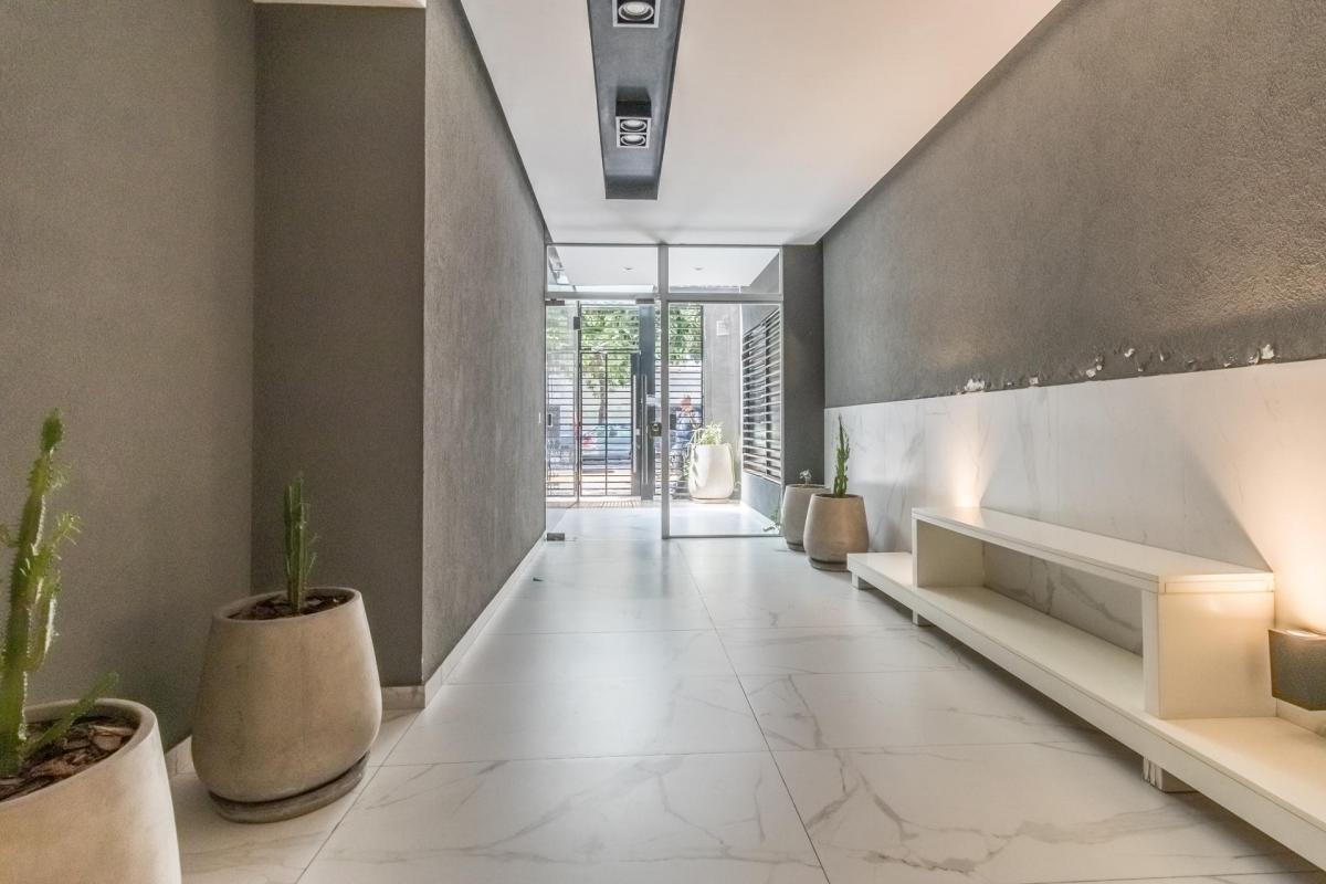 Venta Dpto 8º A 36 m2 más 11 m2 balcón cercano a Hospital Italiano