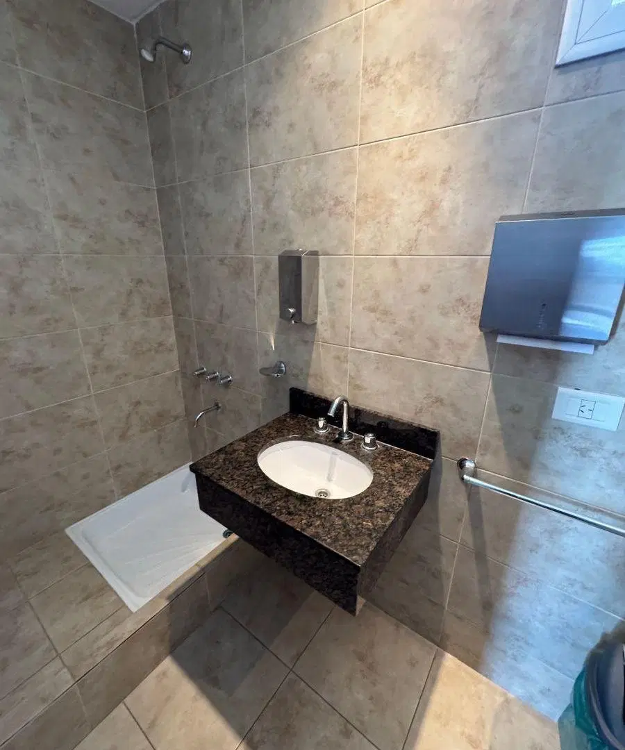 Departamento de 43 m2 con 1 dormitorio en alquiler en Caballito Sur 5