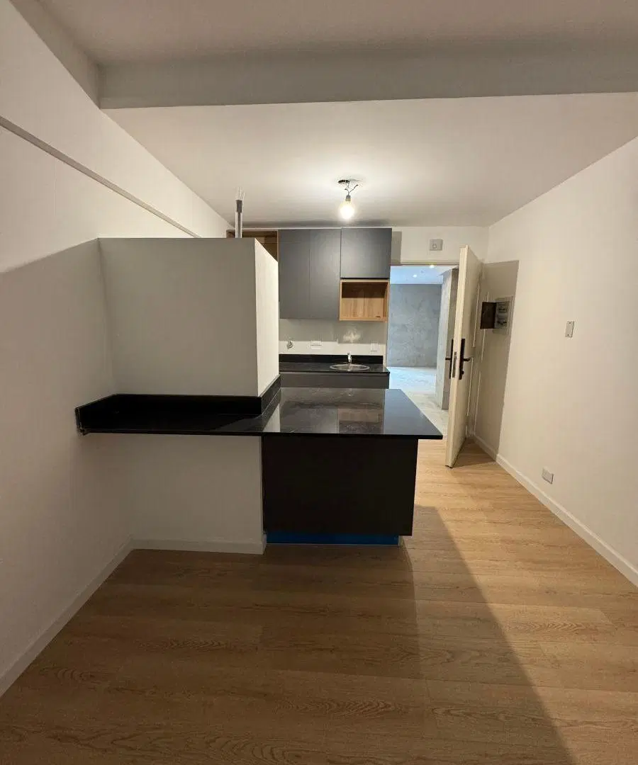 Venta Departamento de 98 m² con 2 dormitorios 2 baños con patio en venta en Villa Crespo subte B 3