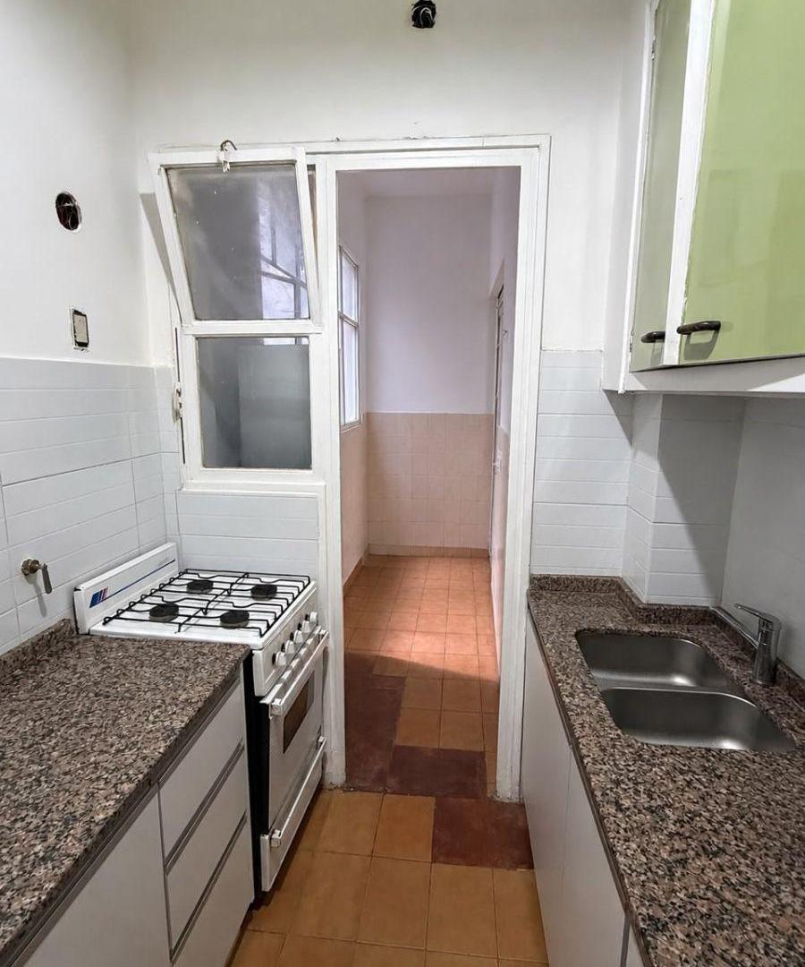 Foto de VENTA Depto 90 m² con 2 dormitorios mas depend Balvanera Recoleta zona, imagen 3