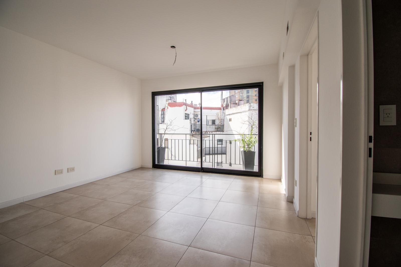 Foto de Venta de departamento 2 ambientes en Villa Luro, imagen 1