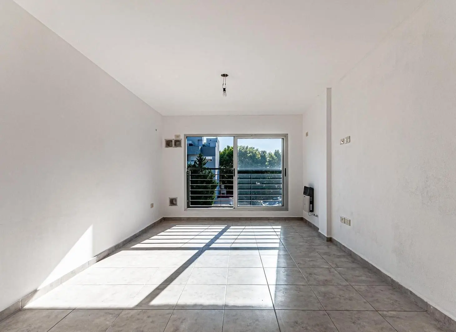 Departamento en venta de 2 ambientes en Moron 1